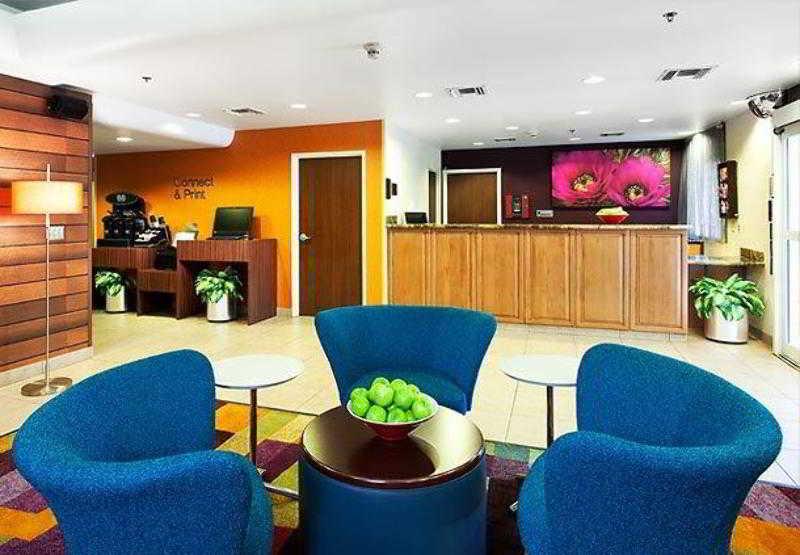 Holiday Inn Express & Suites Phoenix - Mesa West By Ihg Exterior foto